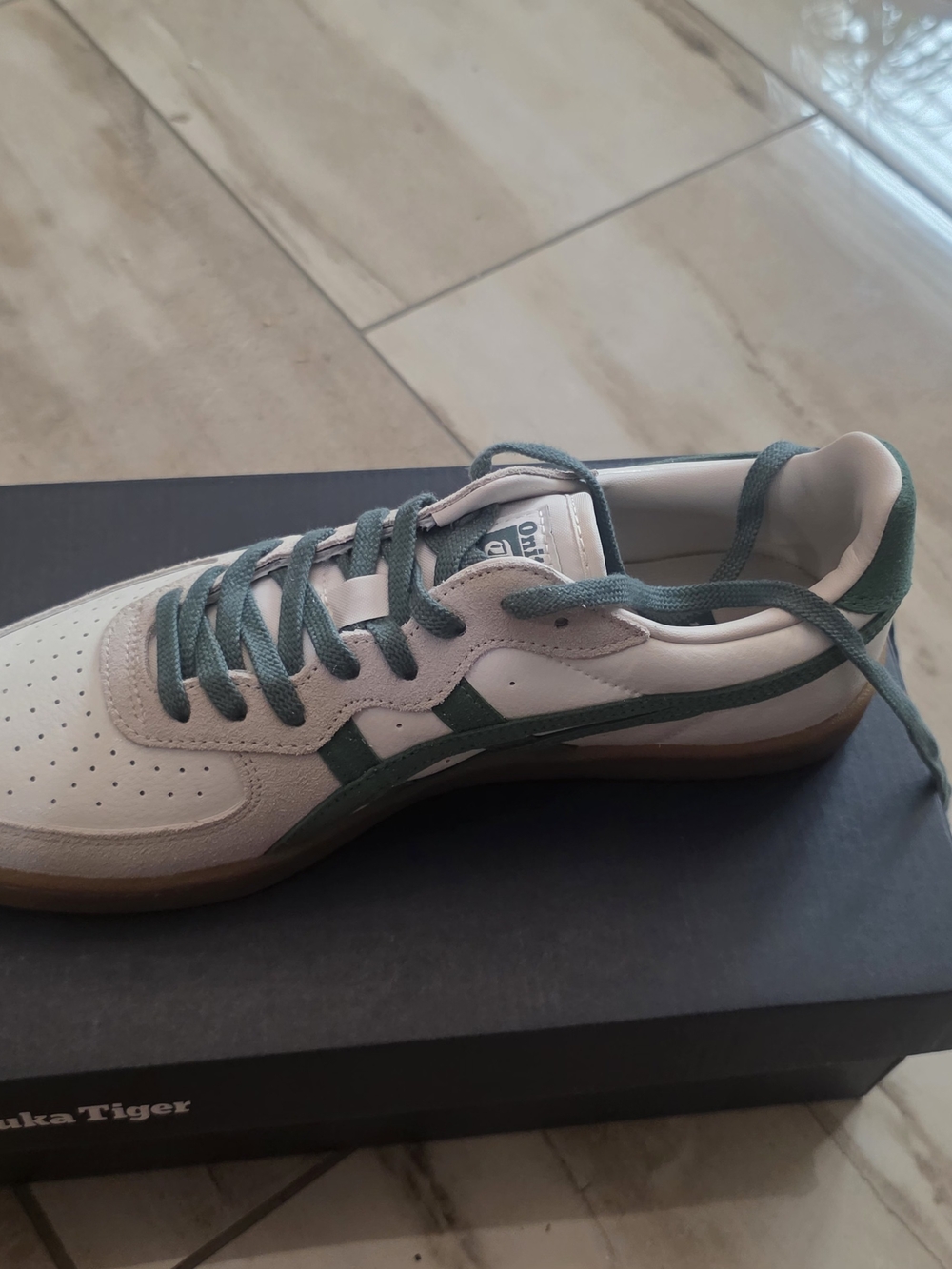 Onitsuka Tiger by Asics Men’s Cream & Green Low-Top Sneakers US Size 9.5 - Picture 10 of 11